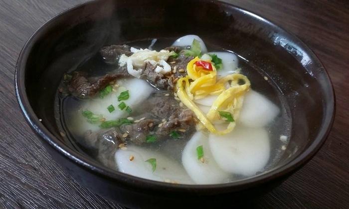 Ấm bụng ngày đông nhờ 3 món canh nóng chuẩn vị Hàn-3