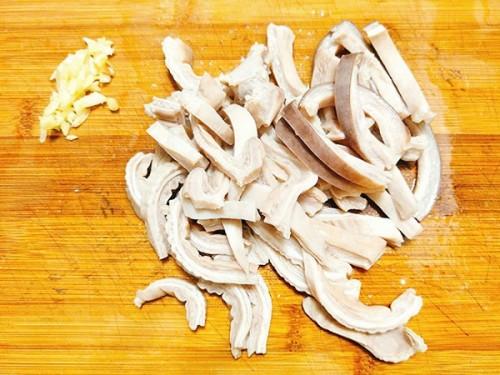 Dạ dày xào chua ngọt cho ông xã lai rai xem chung kết AFF Cup 2018-2