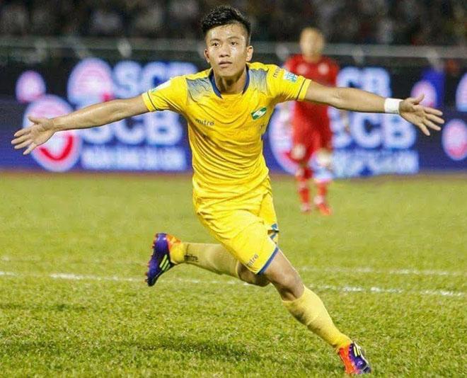 Bí mật về đôi giày giúp Văn Đức ghi bàn trong trận chung kết với Malaysia tại AFF Cup 2018-4