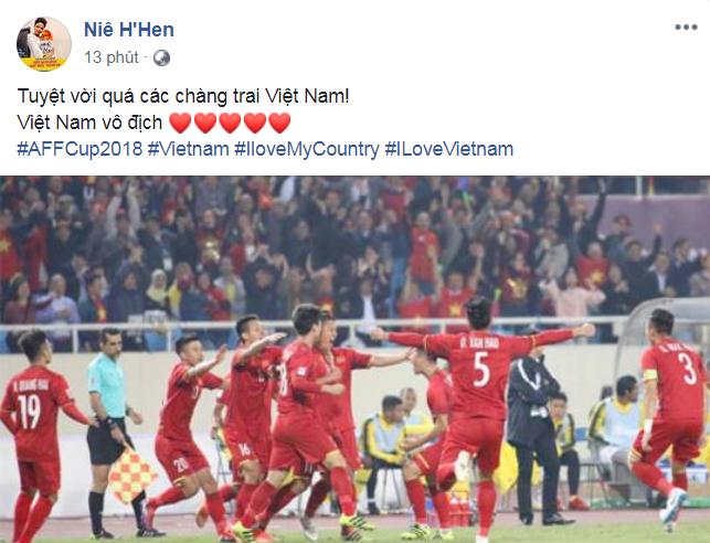 Dàn sao Việt gào nổ mạng xã hội, tưng bừng đi bão ăn mừng tuyển Việt Nam vô địch AFF Cup 2018-6