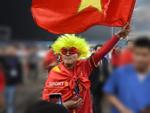 Quang Hải có màn hóa trang ăn mừng chức vô địch AFF Cup 2018 siêu đáng yêu