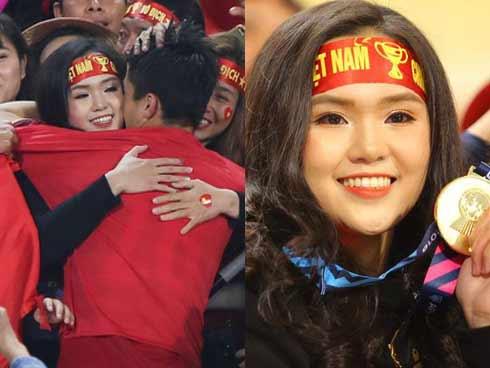 Cặp đôi nhọ nhất năm: Cưới đúng ngày đá Chung kết AFF Cup, hội trường vu quy biến thành nơi offline đá bóng-1