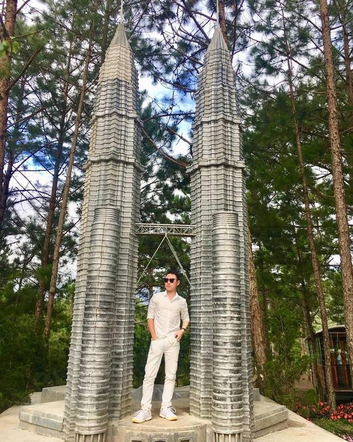 Lại có thêm một cây cầu tình yêu màu tím làm lịm tim biết bao du khách ở Đà Lạt-5