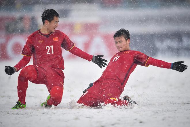 Việt Nam vô địch AFF Cup sau thập kỷ chờ đợi, không sự kiện showbiz nào đủ nóng để vượt mặt tuần qua-4