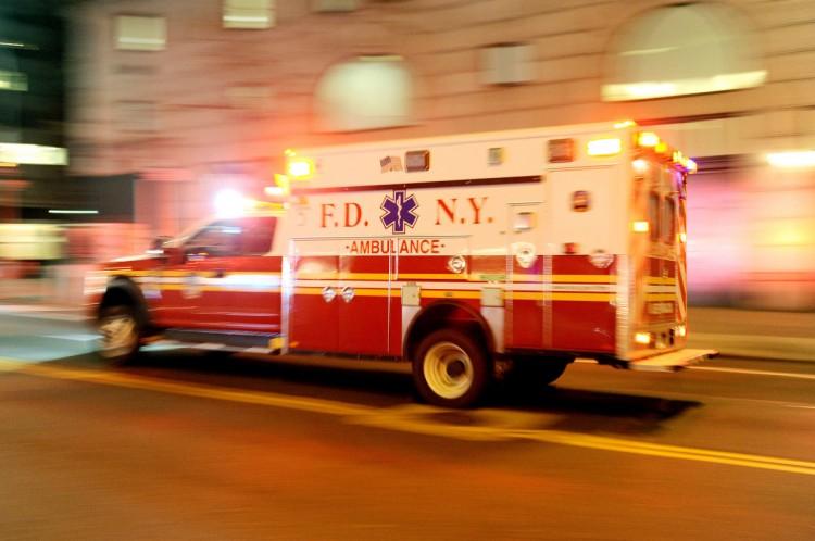 Chuyện thật như đùa: Tài xế xe cứu thương lên cơn đau tim, nạn nhân đi cấp cứu trở thành lái xe bất đắc dĩ-2