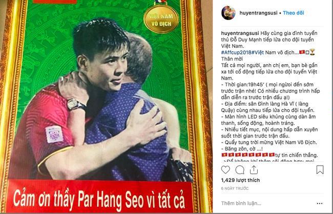 Duy Mạnh khoe ảnh ôm 2 gái đẹp trên khán đài: Thật bất ngờ trước danh tính của người phụ nữ thứ 2-5