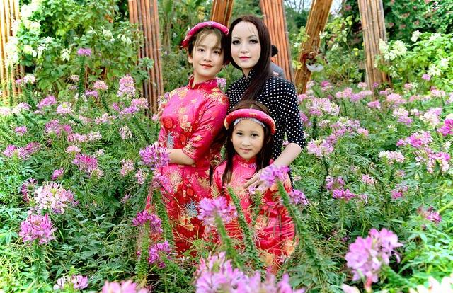 Bất ngờ trước nhan sắc hai con gái của Linh Nga - nữ giai nhân đình đám thập niên 90-7