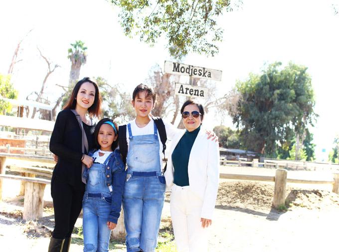 Bất ngờ trước nhan sắc hai con gái của Linh Nga - nữ giai nhân đình đám thập niên 90-9