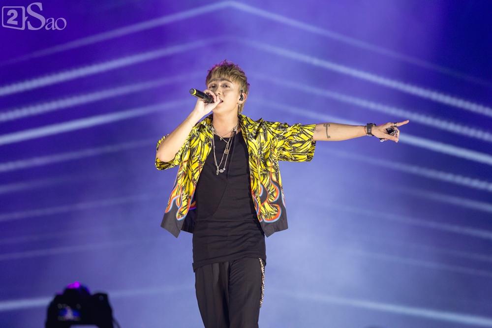 Trở lại Việt Nam cùng trưởng nhóm Solji, EXID khiến người hâm mộ gào thét đầy phấn khích-15
