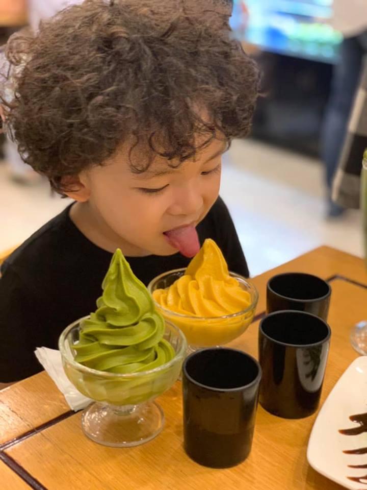 Trấn Thành và Hari Won lộ tướng phu thê vì gương mặt quá giống nhau-2