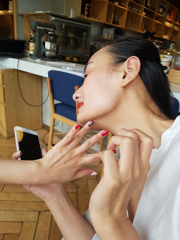 Trấn Thành và Hari Won lộ tướng phu thê vì gương mặt quá giống nhau-7