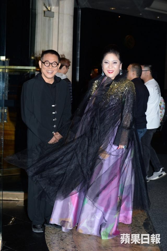 Tiệc sinh nhật trùm xã hội đen Hong Kong quy tụ dàn sao khủng chưa từng thấy-2