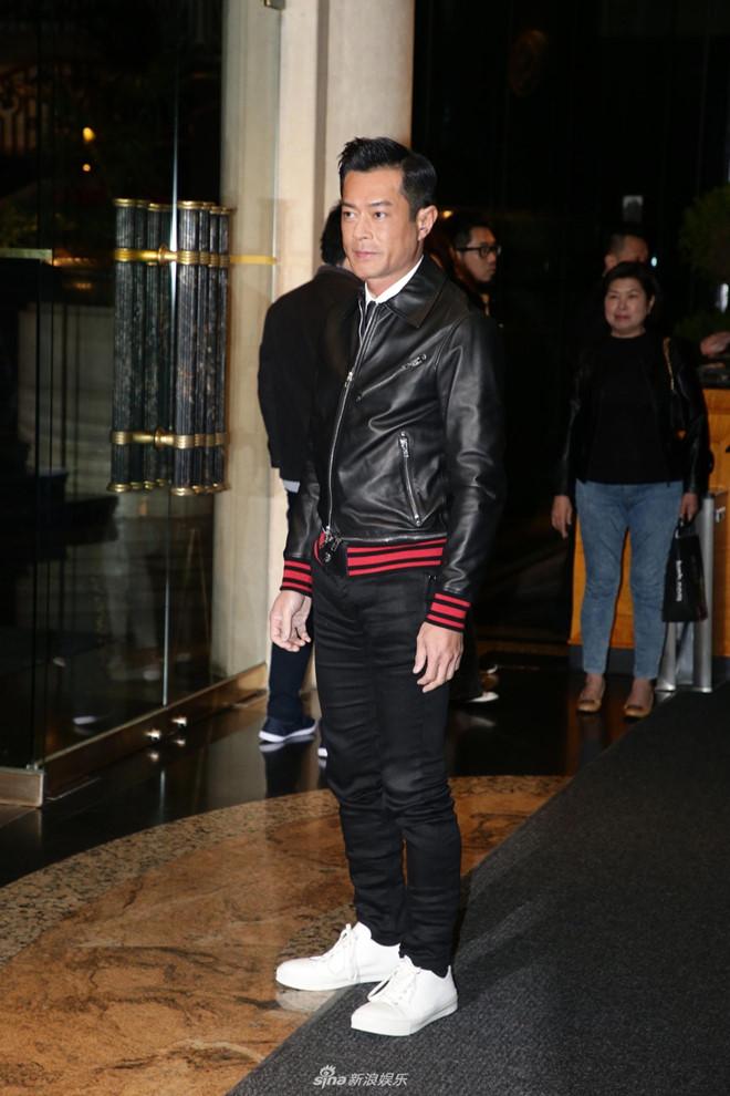 Tiệc sinh nhật trùm xã hội đen Hong Kong quy tụ dàn sao khủng chưa từng thấy-10