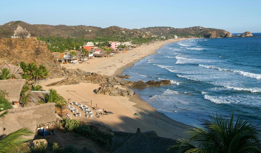 Hòa mình với thiên nhiên ở 7 bãi biển tự do độc đáo trên thế giới-6