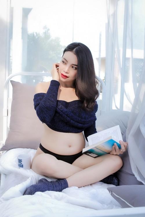 Chấp nhận làm người đến sau, Trà Ngọc Hằng than thở: Tôi quá chậm chân trong chuyến đò tình-4