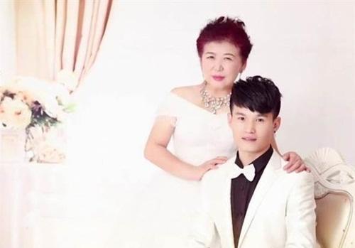Sốc với tình yêu bà - cháu của cặp đôi người Trung Quốc-1