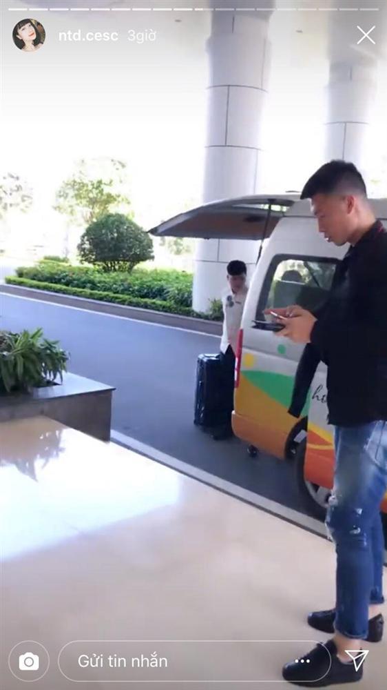 Sau khi vô địch AFF Cup 2018, cầu thủ tuyển Việt Nam đang làm gì?-7