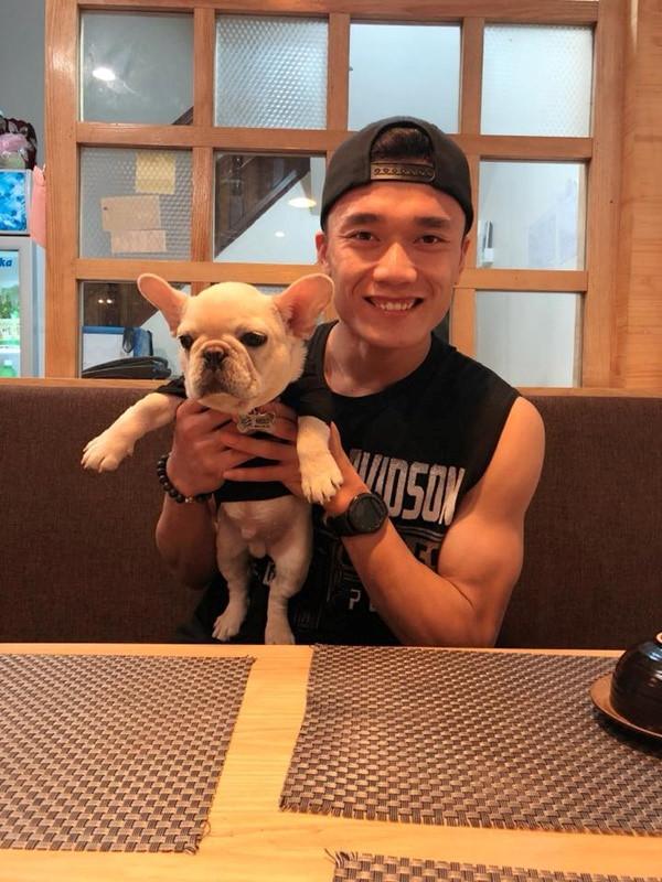 Loạt khoảnh khắc chứng minh tranh thủ ngày nghỉ hiếm hoi, thủ môn Bùi Tiến Dũng ở cạnh bạn gái tin đồn?-2