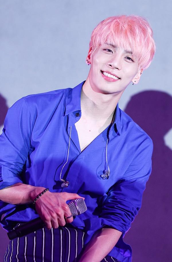 Mất tích 3 năm, Tinna Tình bỗng trở lại bằng đêm nhạc tưởng nhớ Jonghyun SHINee-2