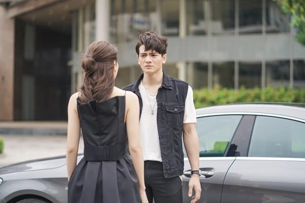 Những khoảnh khắc ngôn tình đốn tim khán giả trong Gái già lắm chiêu 2-12