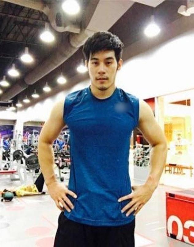 Nữ đại gia tuyển chồng có khả năng yêu 28 lần/ ngày tiếp tục gây sốc khi khoe ảnh chồng thứ 14 đẹp như tài tử-2