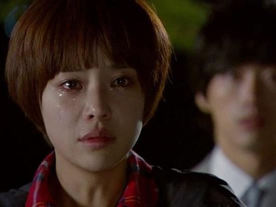 Cô gái lỡ nhấn nút 'haha' vào bài viết của mẹ bạn trai và cái kết đắng không chịu nổi