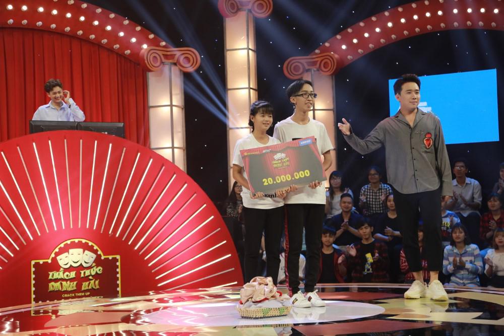 Ngô Kiến Huy nở mày nở mặt khi fan ruột thi Thách thức danh hài và giành giải 20 triệu đồng-4