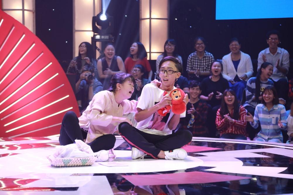 Ngô Kiến Huy nở mày nở mặt khi fan ruột thi Thách thức danh hài và giành giải 20 triệu đồng-3