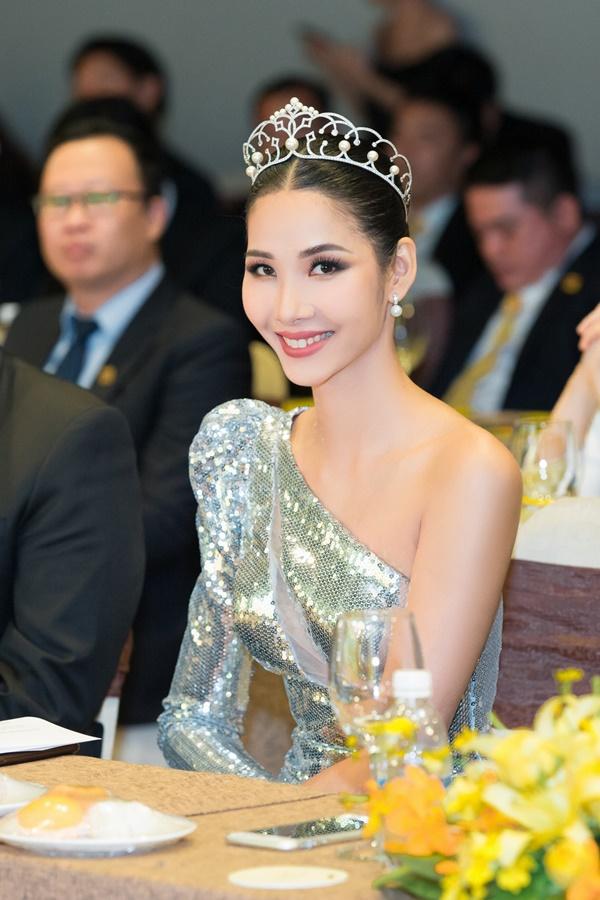 Hoàng Thùy: Nếu được thi Miss Universe 2019, thành tích của HHen Niê là sự may mắn cho tôi-1