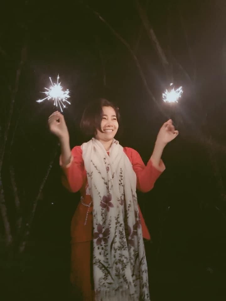 Mai Phương cười rạng rỡ đi diễn tỉnh sau 3 tháng điều trị ung thư phổi-11