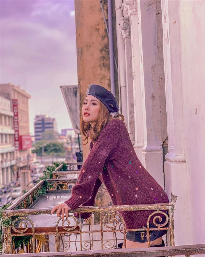 STREET STYLE sao Việt: Thanh Hằng diện áo tắm nóng bỏng - Hòa Minzy níu giữ thanh xuân với style học sinh-3