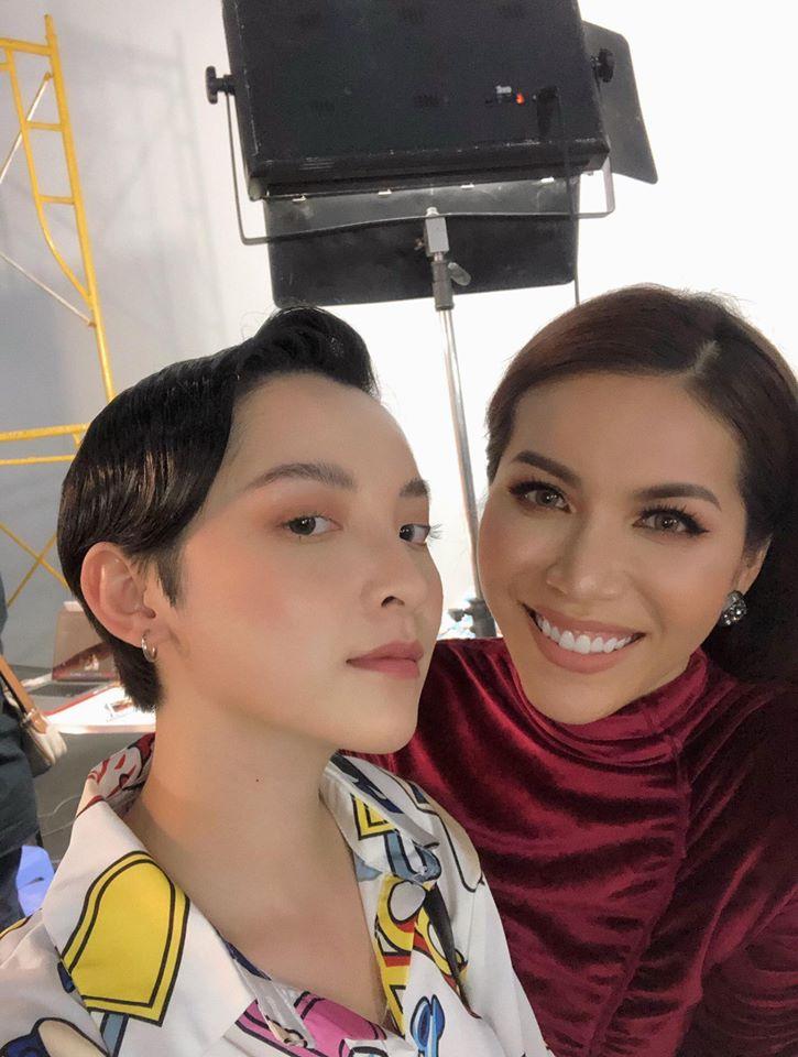 Vừa trở về từ Miss Supranational, Minh Tú đã khiến dân mạng tranh cãi chỉ vì đi ngược chiều trên ghế nóng-4