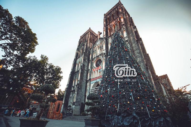 Những địa điểm check-in Noel không thể bỏ qua ở Hà Nội-15