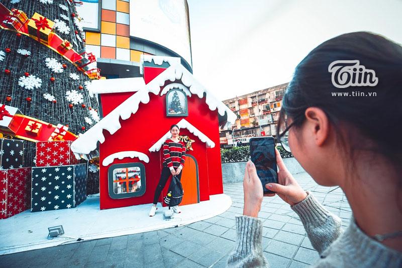 Những địa điểm check-in Noel không thể bỏ qua ở Hà Nội-7