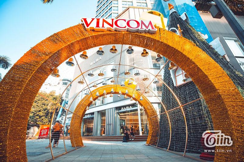 Những địa điểm check-in Noel không thể bỏ qua ở Hà Nội-9