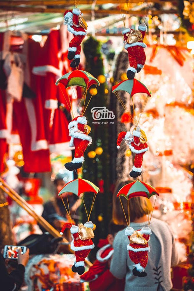 Những địa điểm check-in Noel không thể bỏ qua ở Hà Nội-18