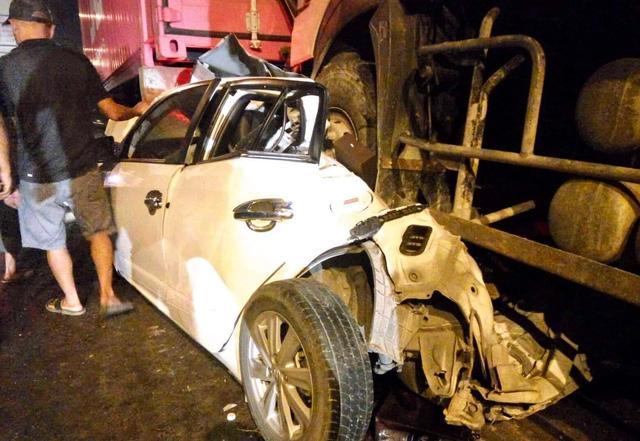 TPHCM: Container bị nổ bình khí, mất phanh, gây tai nạn liên hoàn-3