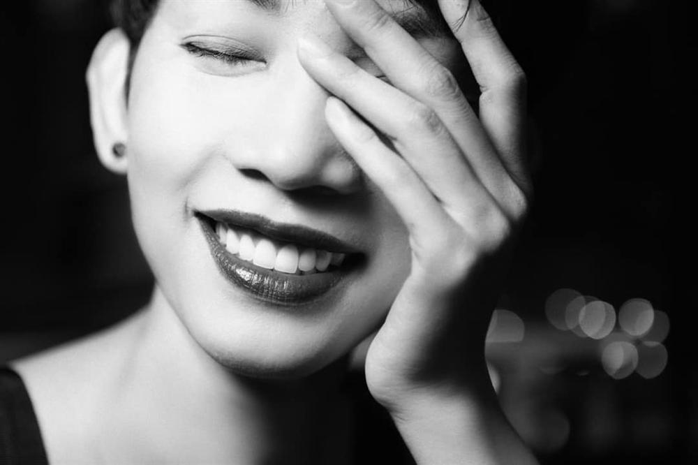 Công khai niềm vui làm mẹ nhưng mỹ nhân Việt quyết giấu danh tính cha ruột của con mình-5