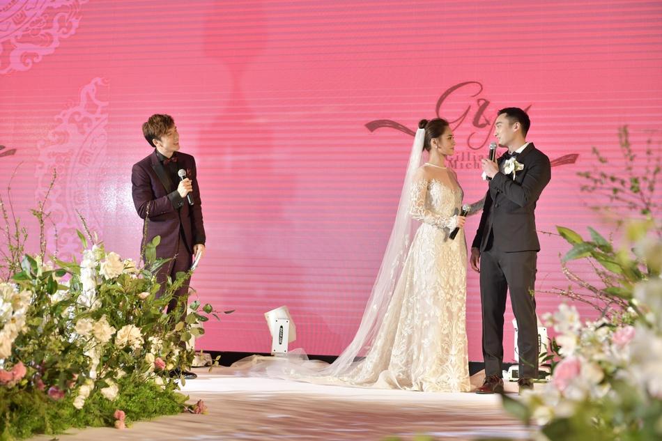 Chung Hân Đồng tiết lộ bộ ảnh cưới chụp dưới nước đẹp như mỹ nhân ngư hiếm ai sánh bằng-10