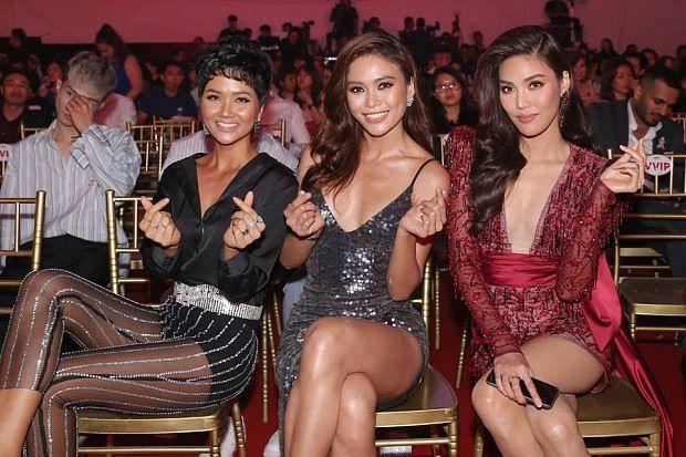 Những lần mặc xấu đi vào lịch sử trước khi vinh danh Top 5 Miss Universe của HHen Niê-7