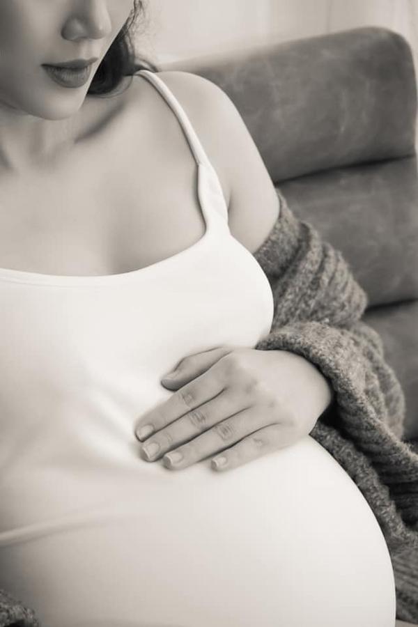 Thông báo mang bầu lần 2, cựu mẫu Phạm Ngọc Thạch thú nhận dành cả thanh xuân để ăn và đẻ-2