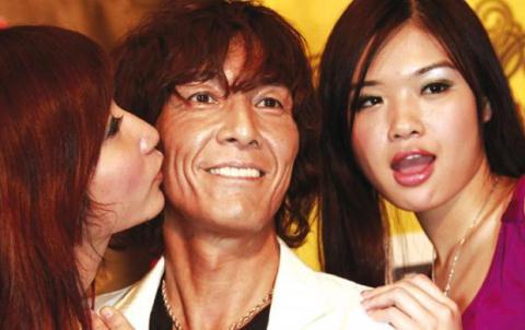 Nam diễn viên 18+ Nhật Bản và những sự thật giật mình-1