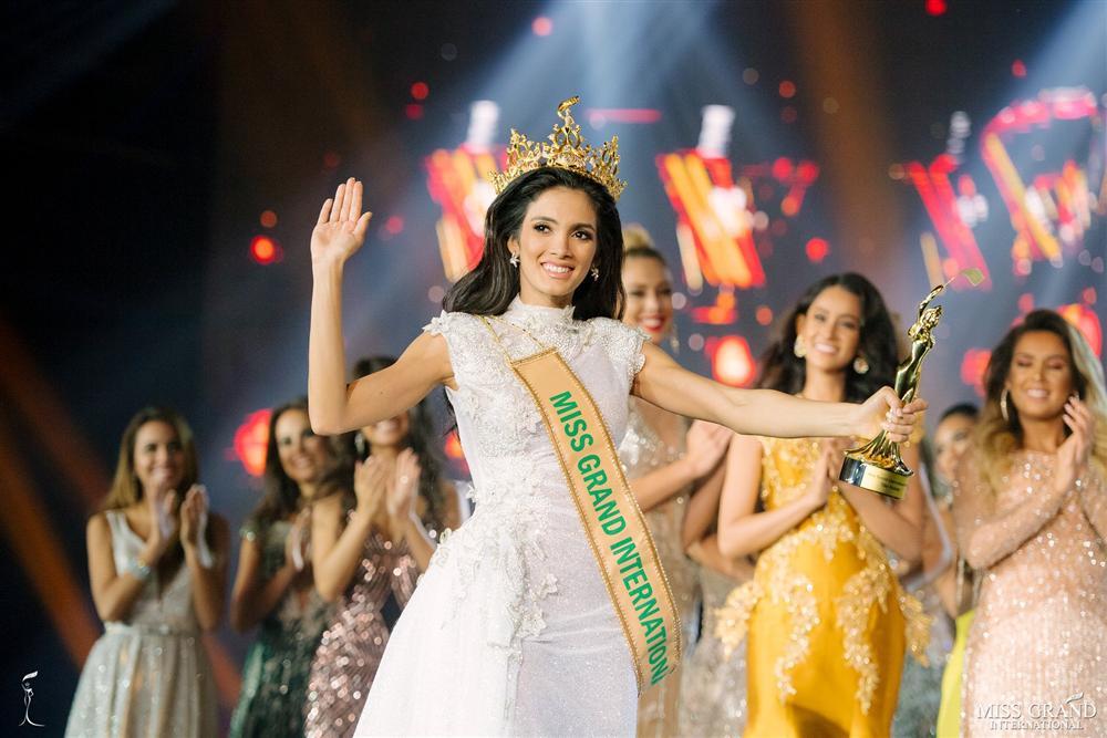 5 nữ hoàng sắc đẹp thế giới 2018: Không ai đủ sức hạ gục dung mạo khuynh thành của Miss World-10