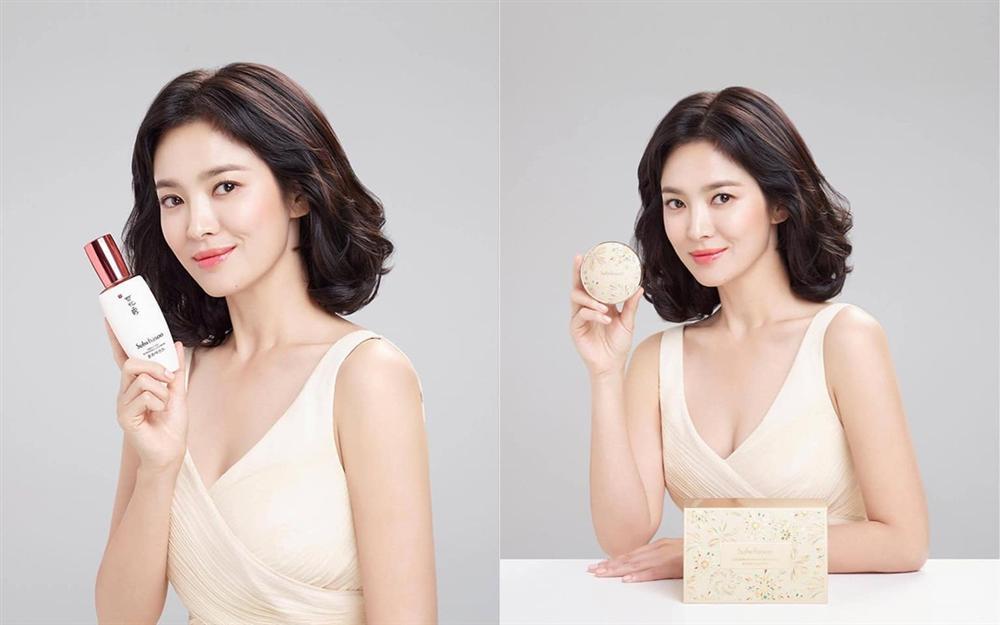 Lần hiếm hoi Song Hye Kyo khoe vòng 1 đẫy đà khi chụp bộ ảnh quảng cáo mới-1