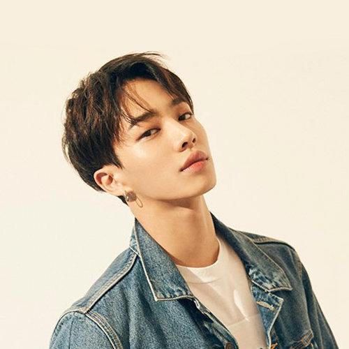 Lần hiếm hoi Song Hye Kyo khoe vòng 1 đẫy đà khi chụp bộ ảnh quảng cáo mới-3