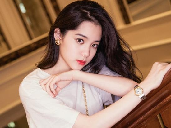 Ba con giáp luôn cảm thấy bất an, lo lắng đủ thứ trong cuộc sống