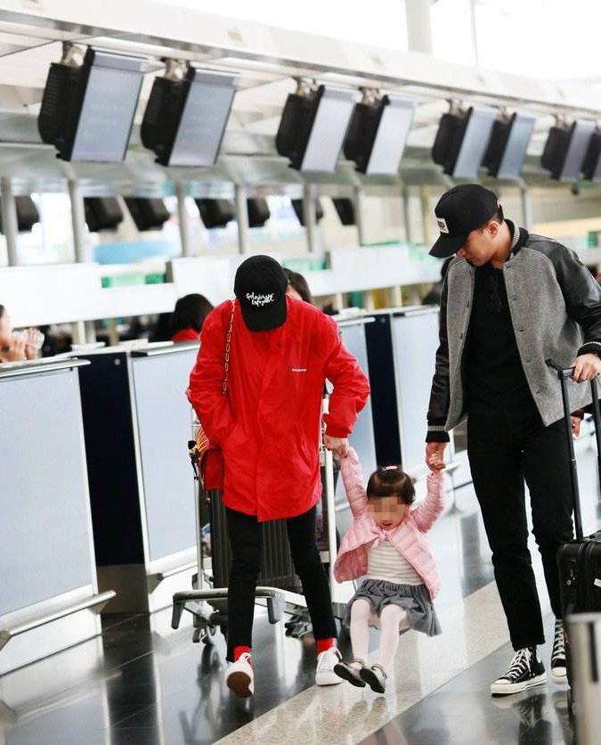 Dương Mịch - Lưu Khải Uy: Hôn nhân lung lay gốc rễ đã báo trước cái kết không có hậu-10