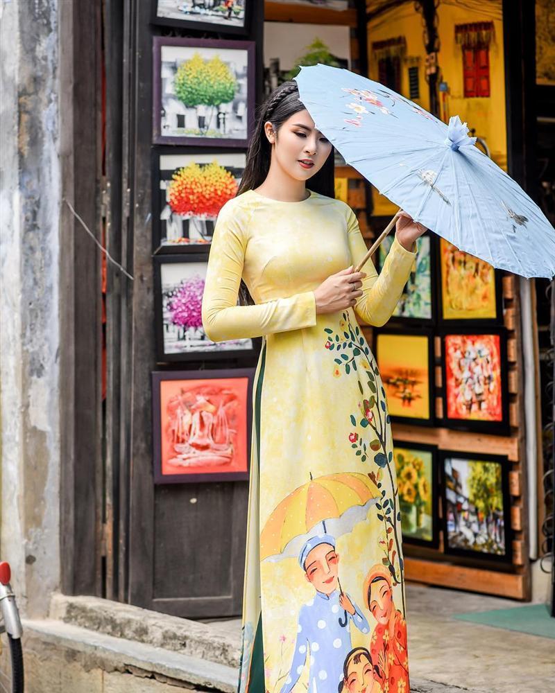 Mặc bikini lộ hình xăm vùng nhạy cảm, Sĩ Thanh ẩn ý: Bớt phán xét dìm người khác xuống-8