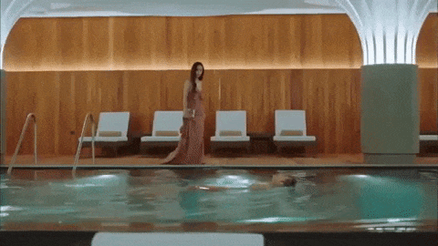 Điểm danh ngay 5 bộ cánh Giáng sinh lấy cảm hứng từ các bộ phim Hàn Quốc!-3