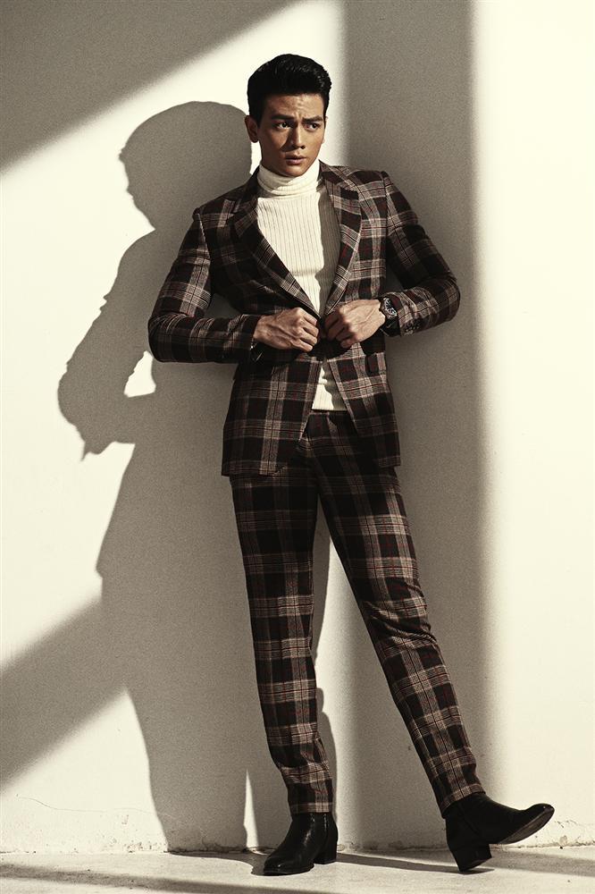 Phi công Lê Xuân Tiền biến hoá phong cách: trẻ trung, cá tính đến lịch lãm, sang trọng-5